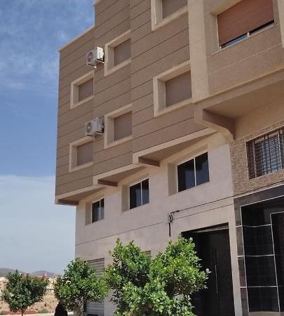 Logement Familial 2 Selouane Экстерьер фото